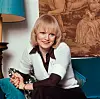 Myös Katri Helena oli tuttu näky hittisäveltäjän kahvipöydässä. Kuva vuodelta 1972.