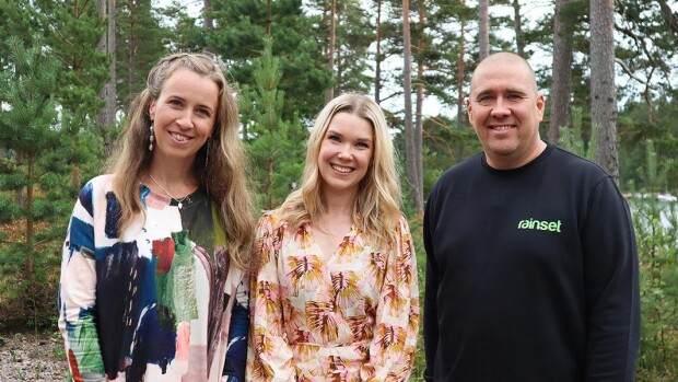 Kotoisan pihasuunnittelija Helga ei kuuntele Tuija Pehkosen toivetta – junttaa nurmikon pihaan vasten tahtoa: ”Aika kamala” Tuijan_ja_Eeron_kakkoskoti_8_9c725fc82e.jpg