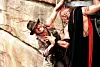 Indiana Jones ja tuomion temppeli -elokuva pidettiin niin väkivaltaisena ja pelottavana, että se sai uuden ikärajasuosituksen.