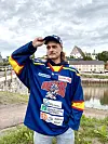 Leevi toivoo pelaavansa ehjän kauden Porvoossa.