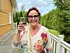 Upeaääninen Kaija Pohjola laulaa yhä aktiivisesti. – Levytän vuosittain jonkun sinkun.