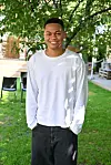 Bakari Diarra imutteli kaunottaren kanssa kadulla – kuvat!