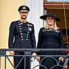 Mette-Marit joutuu jälleen kerran jäämään kotiin.