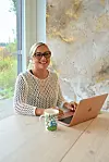 Rita Niemi-Mannista naurattaa aviomies Akin jutut.