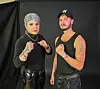 Ensimmäistä 1vs1 Fighting -iltaa markkinoitiin transnainen Claudia Barskin (vas) ja rappiostriimaaja Pulliksen kohtaamisella. Itse ottelu ei jättänyt jälkipolville kerrottavaa vai jättikö sittenkin...