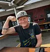 Kiloja on lähtenyt, mutta hauiksen näyttäminen sentään onnistuu yhä samoin kuin hymy.