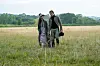Daisy Edgar-Jones ja George MacKay elokuvassa Järki ja tunteet.