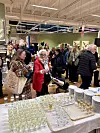 Avajaisissa tarjoiltiin Topin suosikkia: Proseccoa.