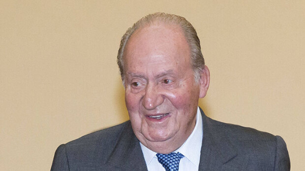 Dokumentti: Seksiriippuvaisella Espanjan ex-kuninkaalla on ollut yli 2 000 naista - tiedustelupalvelu yritti hillitä haluja lääkityksellä! Espanjan emerituskuningas Juan Carlos