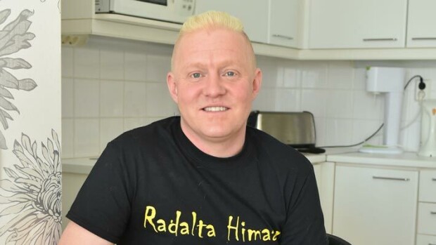 Pieni poika jäi suremaan Big Brotherista tuttua Nino Hermasta – ”Poika oli Ninolle todella rakas” Nino Hermas