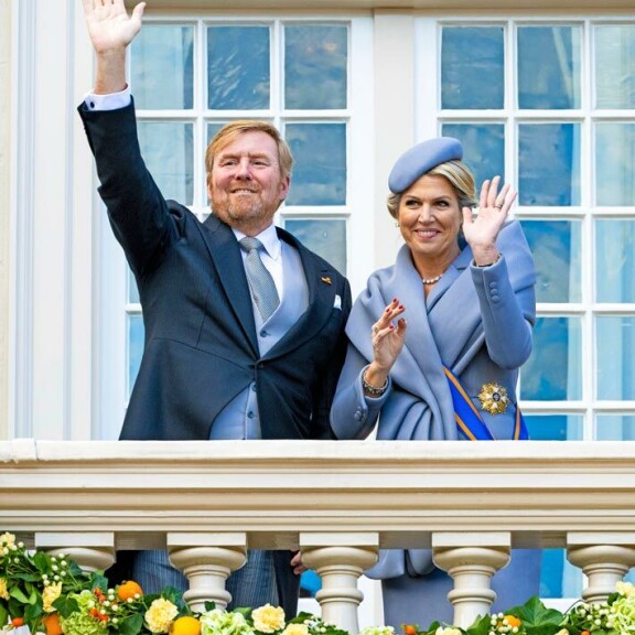 Hollannin hovin budjettia paisutettiin – prinsessa Amalia saa puoli miljoonaa lisää käyttörahaa Hollannin kuninkaalliset