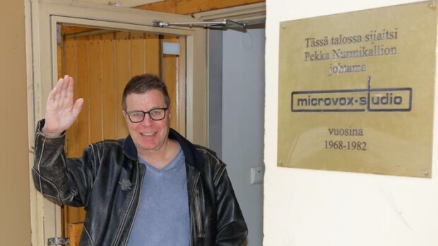 Tiesitkö? Suomalaiset rocktähdet lastasivat levytysstudion täyteen hevosenpaskaa - 'Lopputulos oli sen mukainen' Mato Valtonen