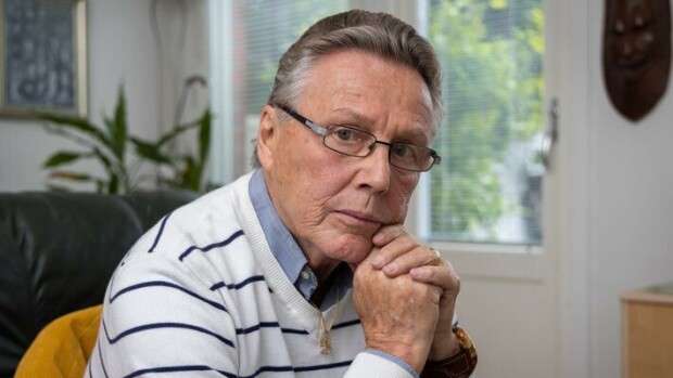 Laulaja Keijo Minervan järkytys: Loukkaantuminen tenniskentällä paljasti syövän Keijo Minerva