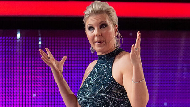 Vappu Pimiä kohtasi karvaan pettymyksen Oslossa: ”Tää oli surkea esitys” Vappu Pimiä