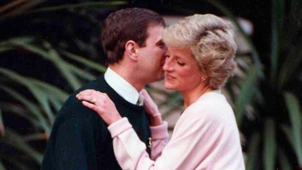 Hurja kirjaväite! Prinsessa Dianan ja prinssi Andrew'n juonittelut julki: halusivat syöstä Charlesin vallasta prinssi andrew, prinsessa diana