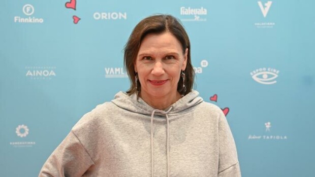 Juhlavuoteensa valmistautuva Mari Rantasila kuuluu tienraivaajien sukupolveen: ”80-luvulla asiat olivat toisin” Mari Rantasila