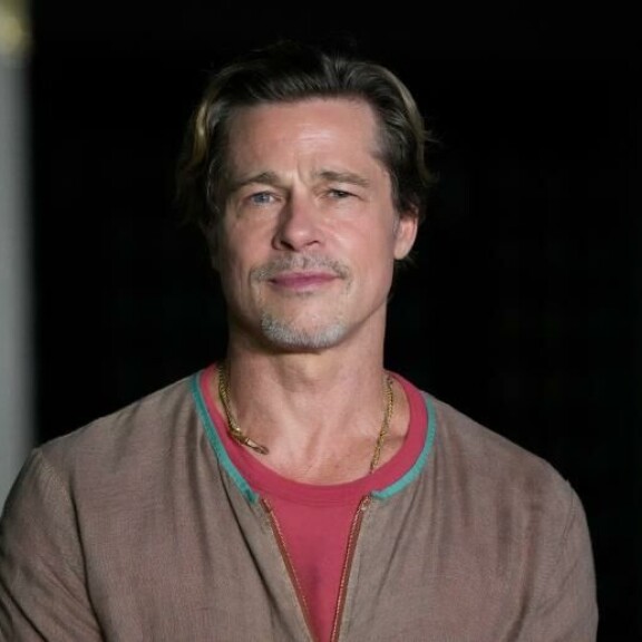 Brad on vihjaillut lopettavansa näyttelemisen lähitulevaisuudessa. Hänet muistetaan esimerkiksi elokuvista Fight Club, Ocean's Eleven, 12 apinaa, Seitsemän ja Kunniattomat paskiaiset. Brad Pitt