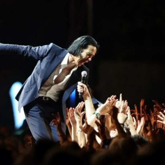 Nick Cave tunnetaan menestyneenä rock-muusikkona. Nick Cave