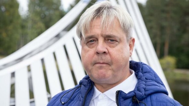 Matti Nykäsen luottoystävä lataa mielipiteensä mäkikotkan muistomerkistä – ”Silloin Matti tuumasi…” Ari Saarinen.