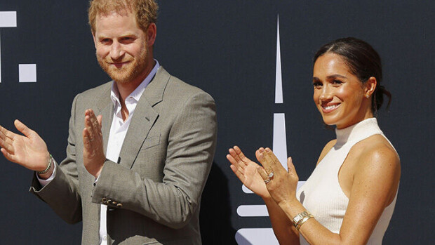 Prinssi Harry pikahälytyksellä kuningattaren luokse - Meghan vaikeuttaa tilannetta: mykkäkoulu jatkuu Harry