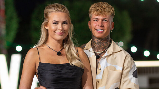 Love Island -tähti jyrähtää: 'Ihmisii nyt vituttaa et meil on vähä hauskaa täällä' Krete ja Nico