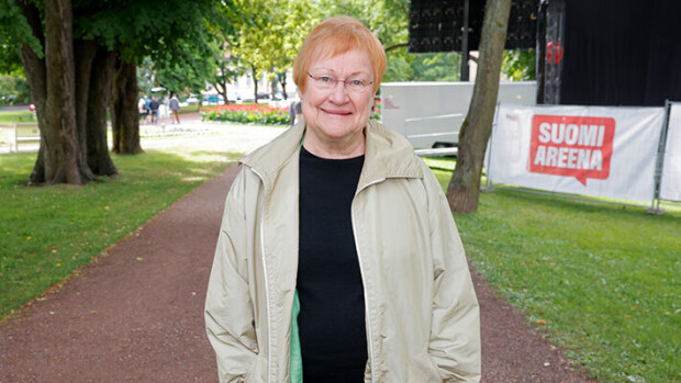 Tarja Halonen kävi leikkauksessa - kiittää osaavaa henkilökuntaa Tarja Halonen