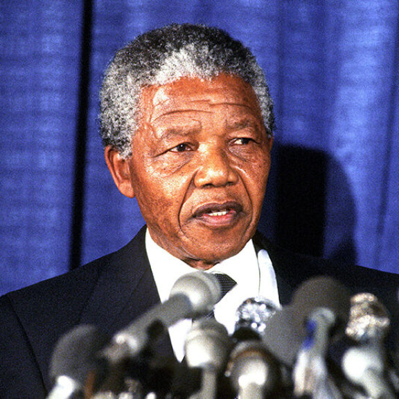 Meghanin vertaukset Nelson Mandelaan ovat loukanneet vapaustaistelijan perhettä. Nelson Mandela