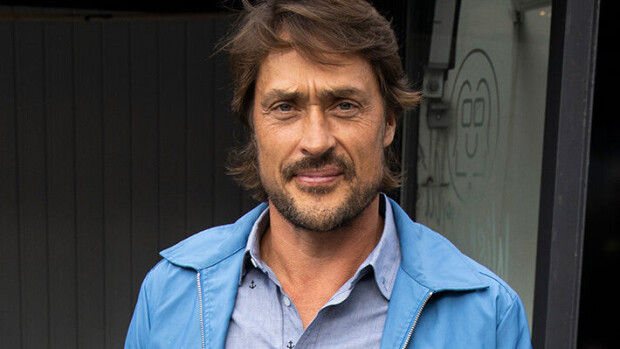 Teemu Selänteen rahapula askarruttaa ystävää - Asiainhoitajalla valtava palkka Teemu Selänne