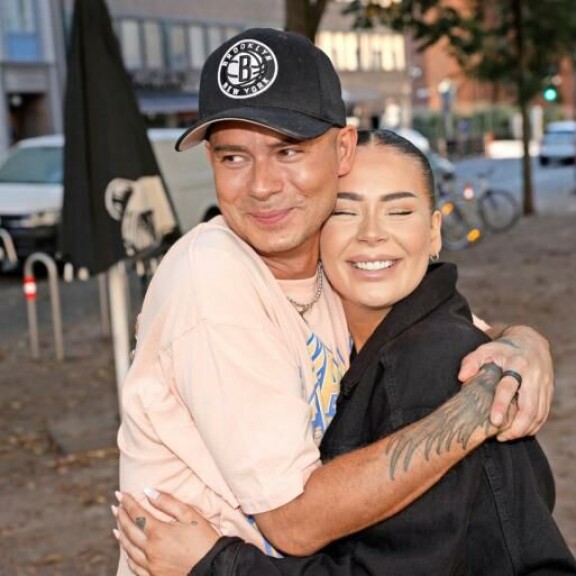 Niko ja Jenna halasivat lämpimästi ennen viimeistä yhteistä jaksoaan. Niko ja Jenna