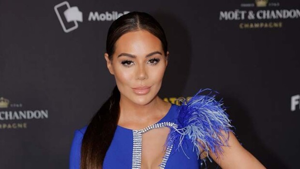 Sofia Belórf teki abortin - avautuu podcastissa: 'Tuli olo, että olen hirviö' Sofia Belorf