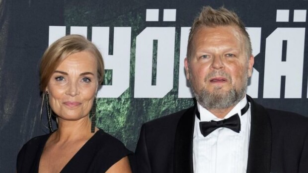 Mitta tuli täyteen! Lahtelainen Sari heitti kiekkotähden kylmänviileästi pihalle – Marko Jantunen muistelee: ”Hän huusi, että painu helvettiin täältä” Sari Jantunen & Marko Jantunen.