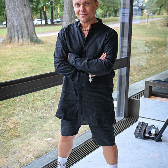 Marko saapui tanssitreenien välissä nauttimaan musikaalista. marko keränen