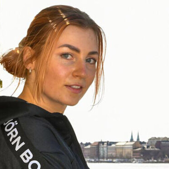 Karoliina on radiojuontaja ja somevaikuttaja, jolla on Instagramissa noin 92 000 seuraajaa. Karoliina Tuominen
