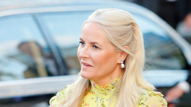Keuhkotautia sairastava kruununprinsessa Mette-Marit lääkärin tarkkailussa - sai koronatartunnan Norjan kruununprinsessa Mette-Marit