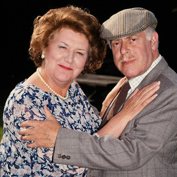 – Clive oli taitava ja kekseliäs näyttelijä, jolla oli laaja kokemus alalta, Patricia Routledge kuvailee entistä kollegaansa. Clive Swift
