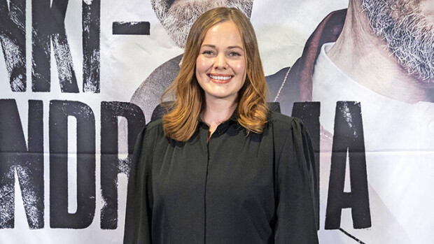 Helsinki-syndrooman Oona Airola: 'On eräs paikka, jonne pakenen Helsinkiä...' Oona Airola