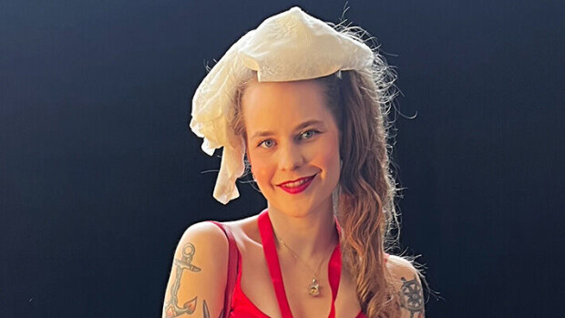 Ina Mikkola lataa suorat sanat Sanna Marinin bilekohusta: 'Kuuluu ihmisyyteen!' Ina Mikkola