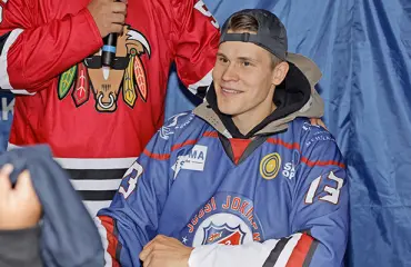 Jesse Puljujärvi viihtyi kotimaassa NHL-lomallaan: "Parasta Suomen kesässä ovat..."