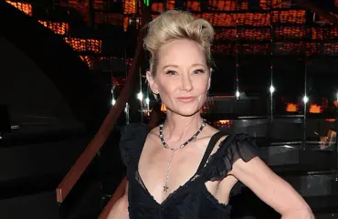 Vakavasti loukkaantunut Anne Heche on julistettu aivokuolleeksi – tämä tiedetään nyt