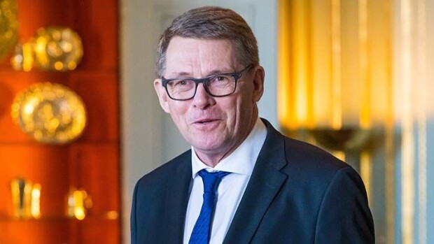 Kuva! Sydänvaivainen ex-pääministeri Matti Vanhanen bongattiin kevyeltä lounaalta Matti Vanhanen