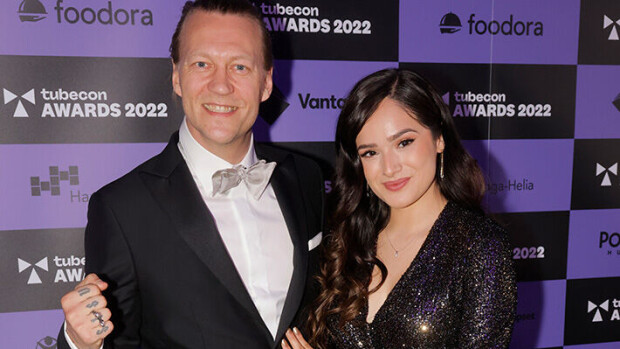 Chachi Hildén harvinaisen avoimena: pelkää uutta lasta Jukka ja Chachi Hildén