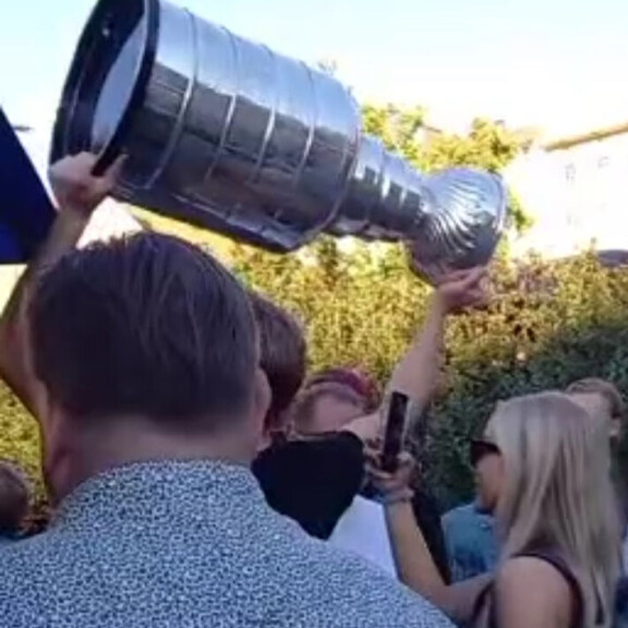 Mikon takana kulki tämän Susanna-rakas. Mikko Rantanen