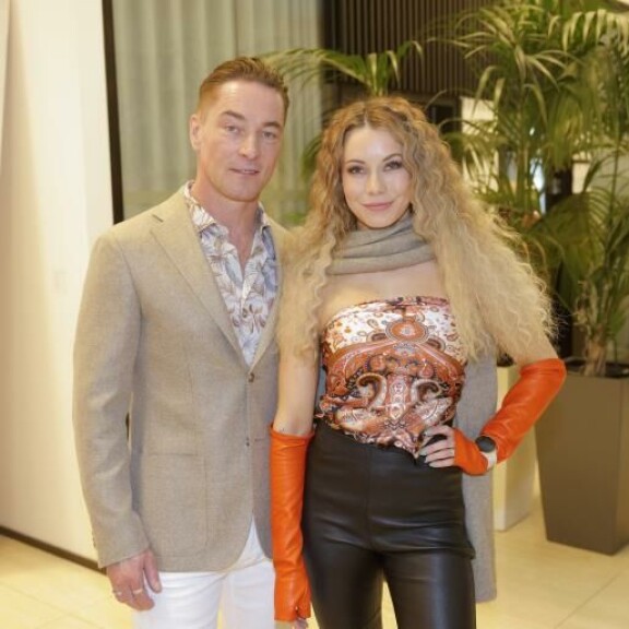 Salkkarit-pari Sami ja Kerttu kihlautuivat romanttisesti Berliinissä huhtikuussa. Sami Uotila ja Kerttu Rissanen