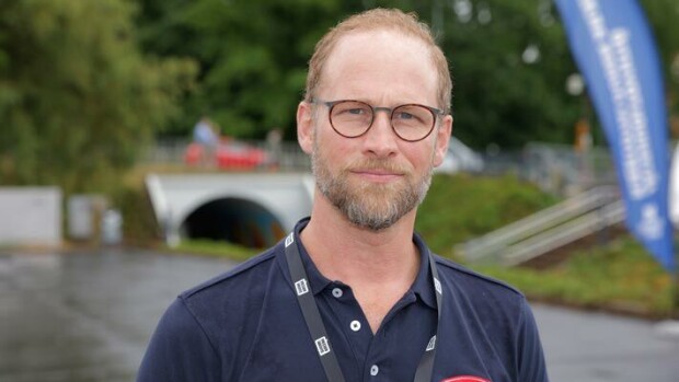 Juontaja Lorenz Backman työuupumuksestaan: Signaalit kertovat, kun en enää jaksa Lorenz Backman