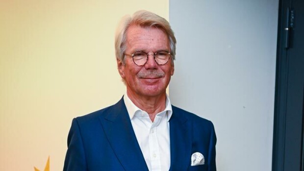 Salabileet hulppeassa kartanossa! Björn ”Nalle” Wahlroosin juhlista levisi hurjia huhuja Nalle Wahlroos