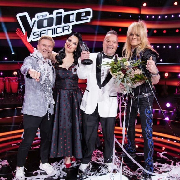 Jaska voitti Suomen ensimmäisen The Voice of Finland: Senior -tittelin kesäkuussa. – Olen hyvin kiitollinen siitä! Jaska voitti Suomen ensimmäisen The Voice of Finland: Senior -tittelin kesäkuussa. – Olen hyvin kiitollinen siitä!