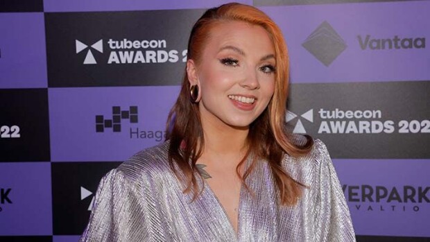 Juhanikin villiintyi! Veronica Verhon tyyli muuttui kerralla - kuva! Veronica Verho