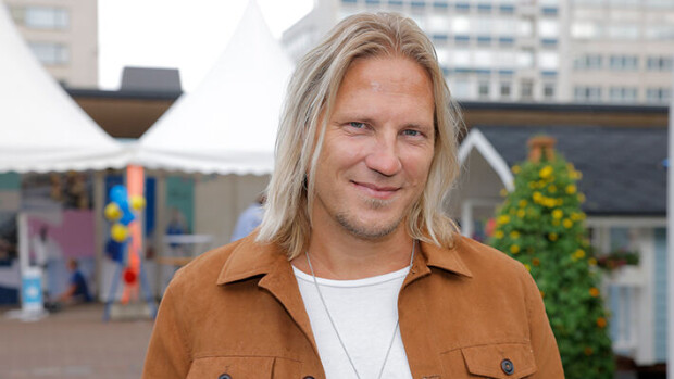 Sami Kuronen viettää sinkkukesää - näin hän reagoi treffiuteluihin Sami Kuronen