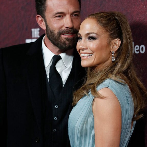 Jenniferillä on kaksoset ex-miehensä Marc Anthonyn kanssa, jonka kanssa laulaja oli naimisissa 10 vuotta. Benillä puolestaan on kolme lasta ex-vaimonsa Jennifer Garnerin kanssa. Ben affleck ja jennfer lopez