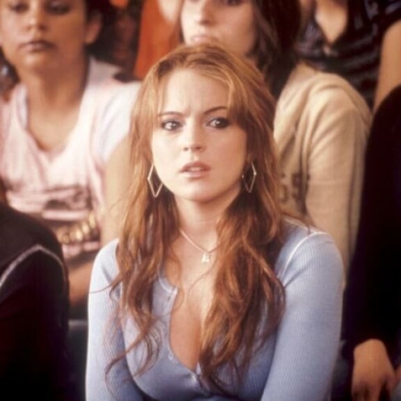Lindsay muistetaan ikonisista komediarooleistaan, kuten Mean Girls -teinihöpsöttelyn pääosasta vuodelta 2004. Lindsay Lohan